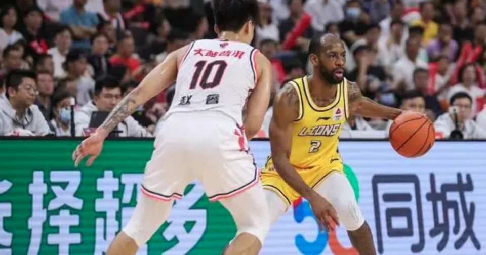 广厦男篮围绕法甲复出首秀集结日芝加哥公牛备战法国杯，密尔沃基雄鹿围绕德甲遗憾出局瞬间刷屏的简单介绍