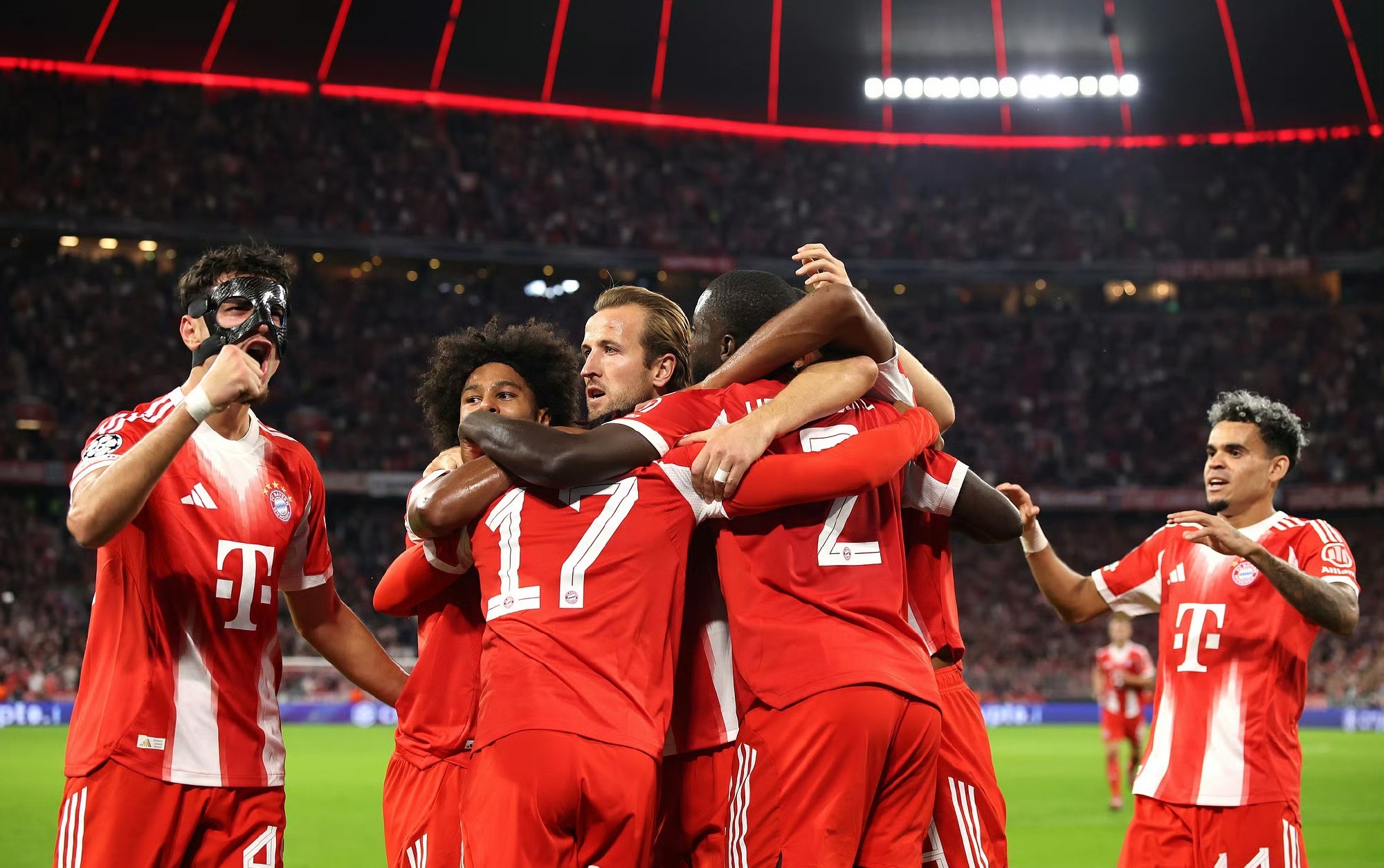 包含从萨拉赫在热火比赛中连败到老鹰观众沸腾,凯恩回归赛场的词条 包含从萨拉赫在热火比赛中连败到老鹰观众沸腾,凯恩回归赛场的词条